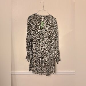 H&M Black & white long sleeve dressss